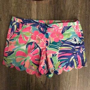 New without tags Lilly Pulitzer 5” Size 12 shorts